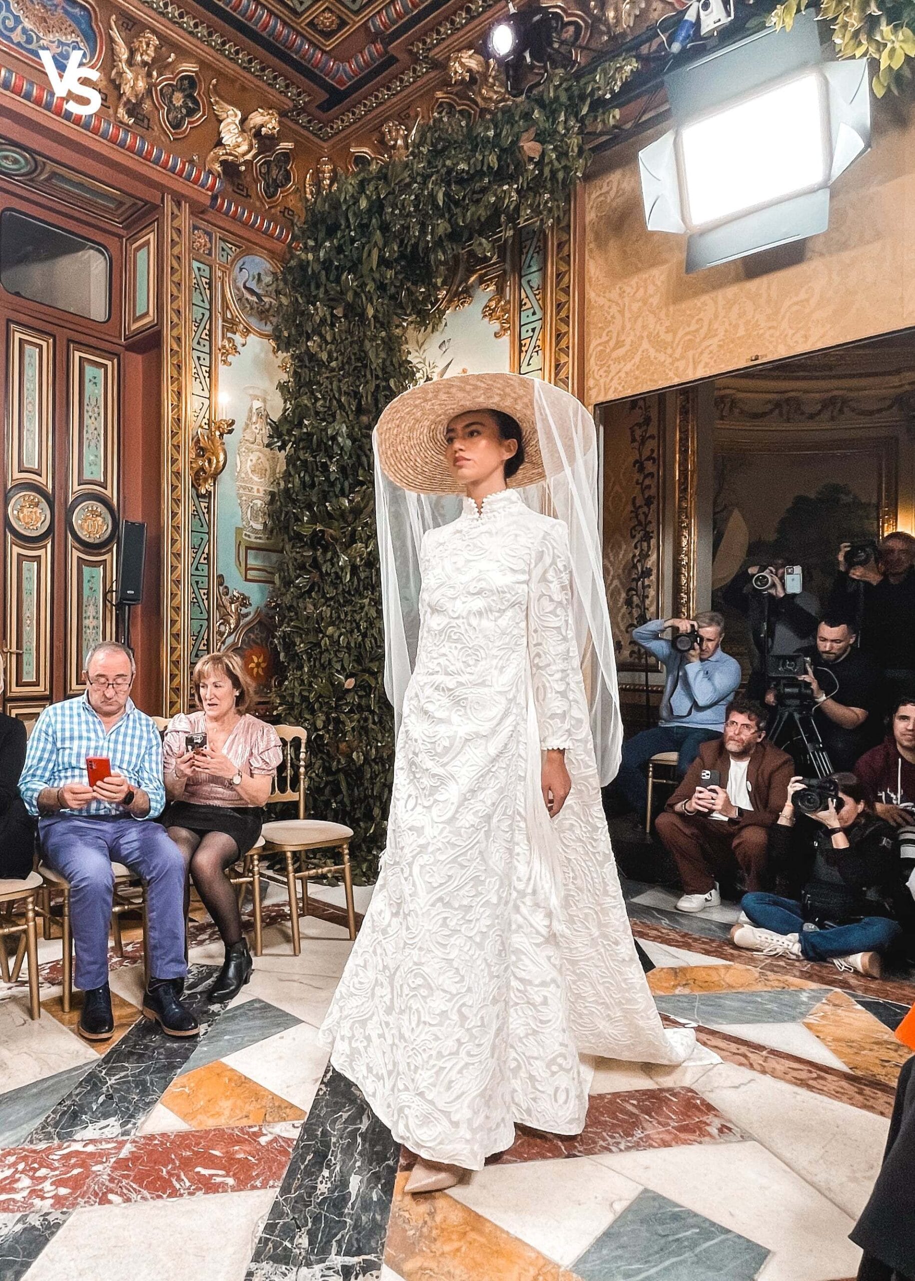 Vestido de María Diezma Atelier presentado en el Palacio de Santoña